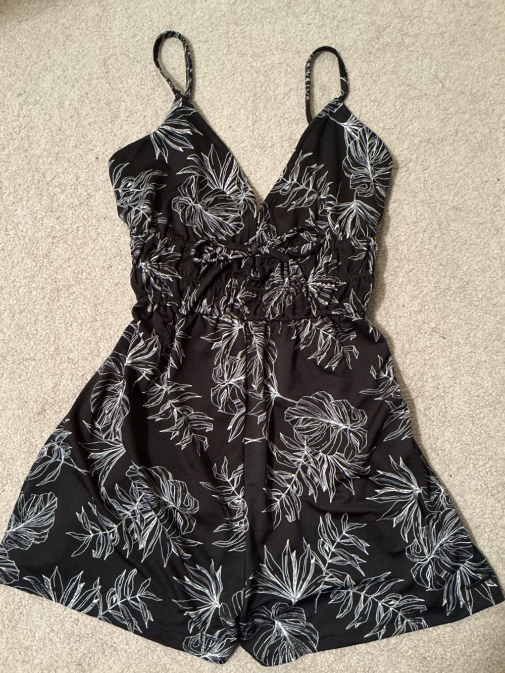 🏝️ Kendall & Kylie Palm Springs Romper
